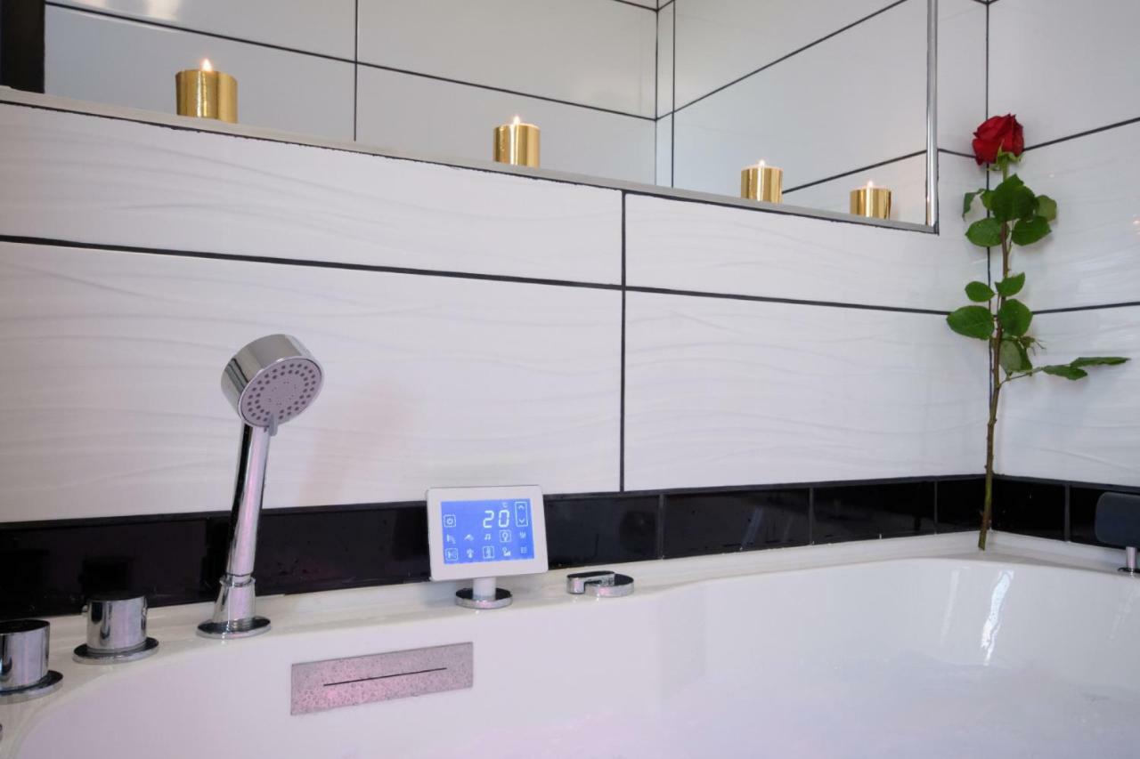 Mv Suite & Spa Reims Exterior photo